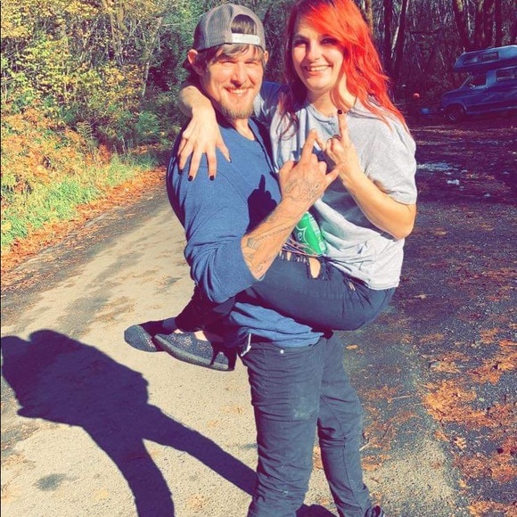 Meet your Posher, Veronica - Picture 1 of 1